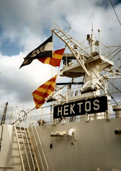 1985_ms_Hektos_OISG_Thames_TR_for_safety_flag.jpg